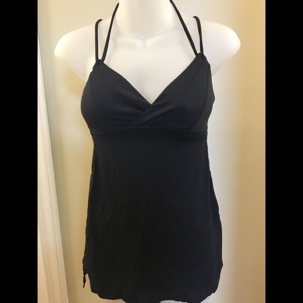Lululemon Athletica Black Tank Top with Sleek Design